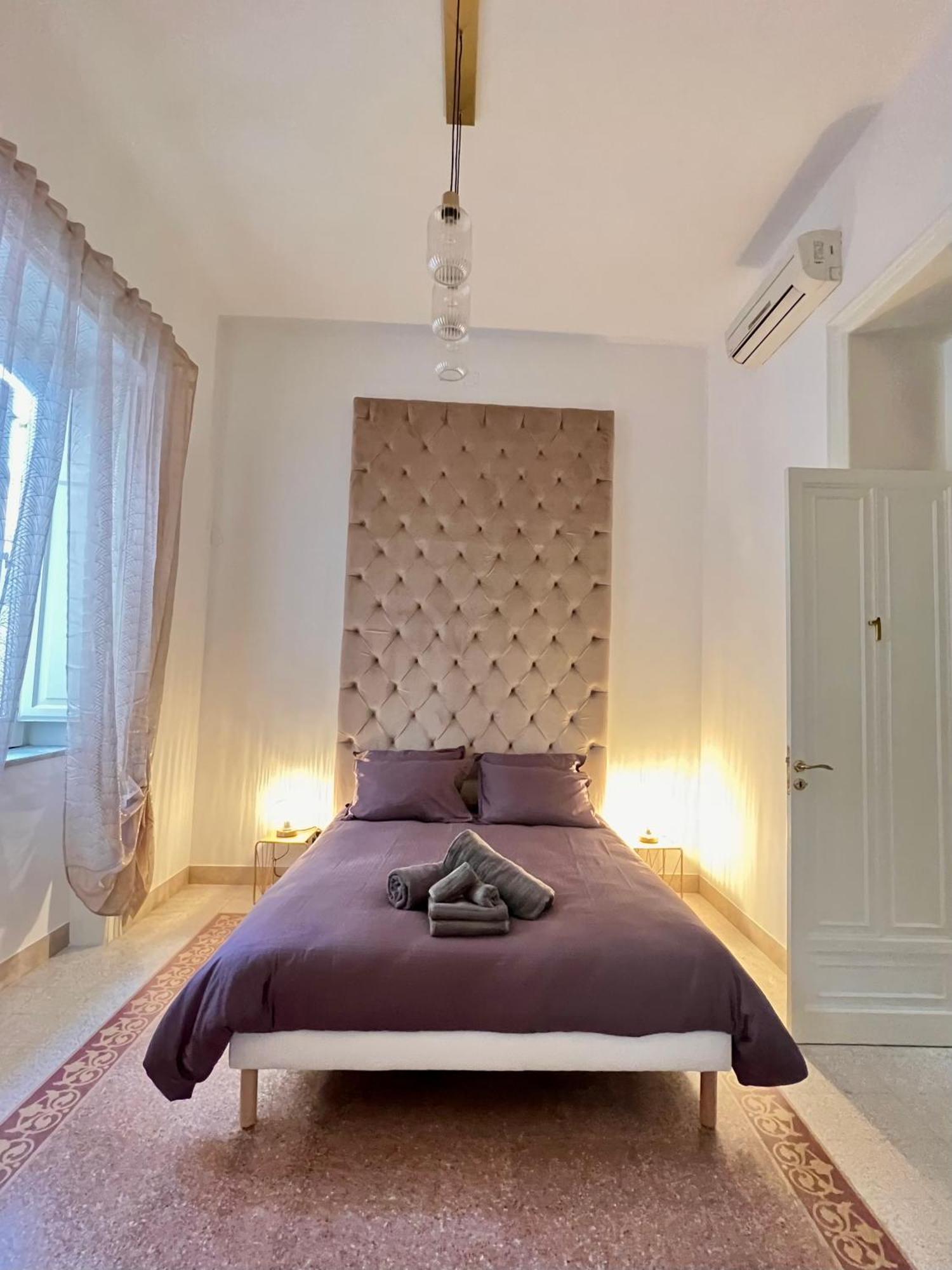 Aristocasa B&B Luxury Rooms Палермо Экстерьер фото